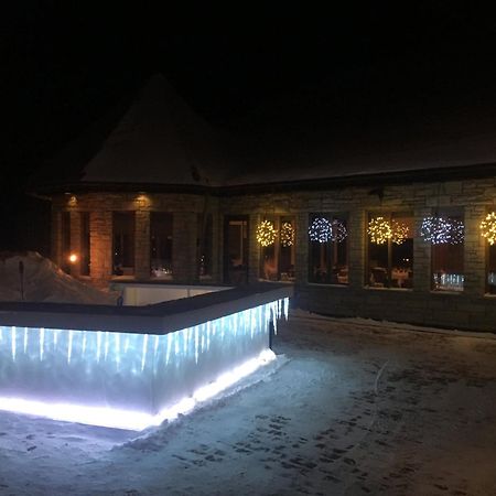 Hotel Et Centre De Villegiature Lac Carling Grenville-Sur-La-Rouge Ngoại thất bức ảnh