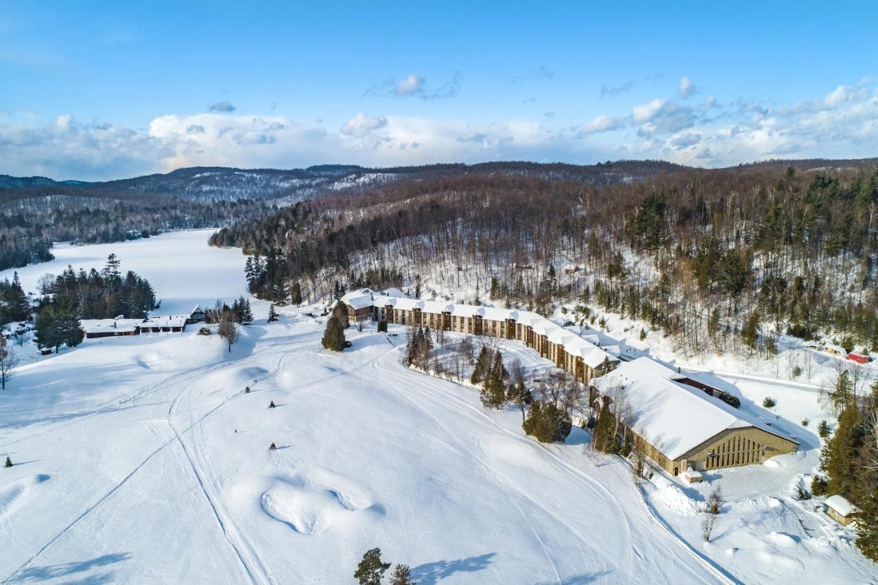 Hotel Et Centre De Villegiature Lac Carling Grenville-Sur-La-Rouge Ngoại thất bức ảnh